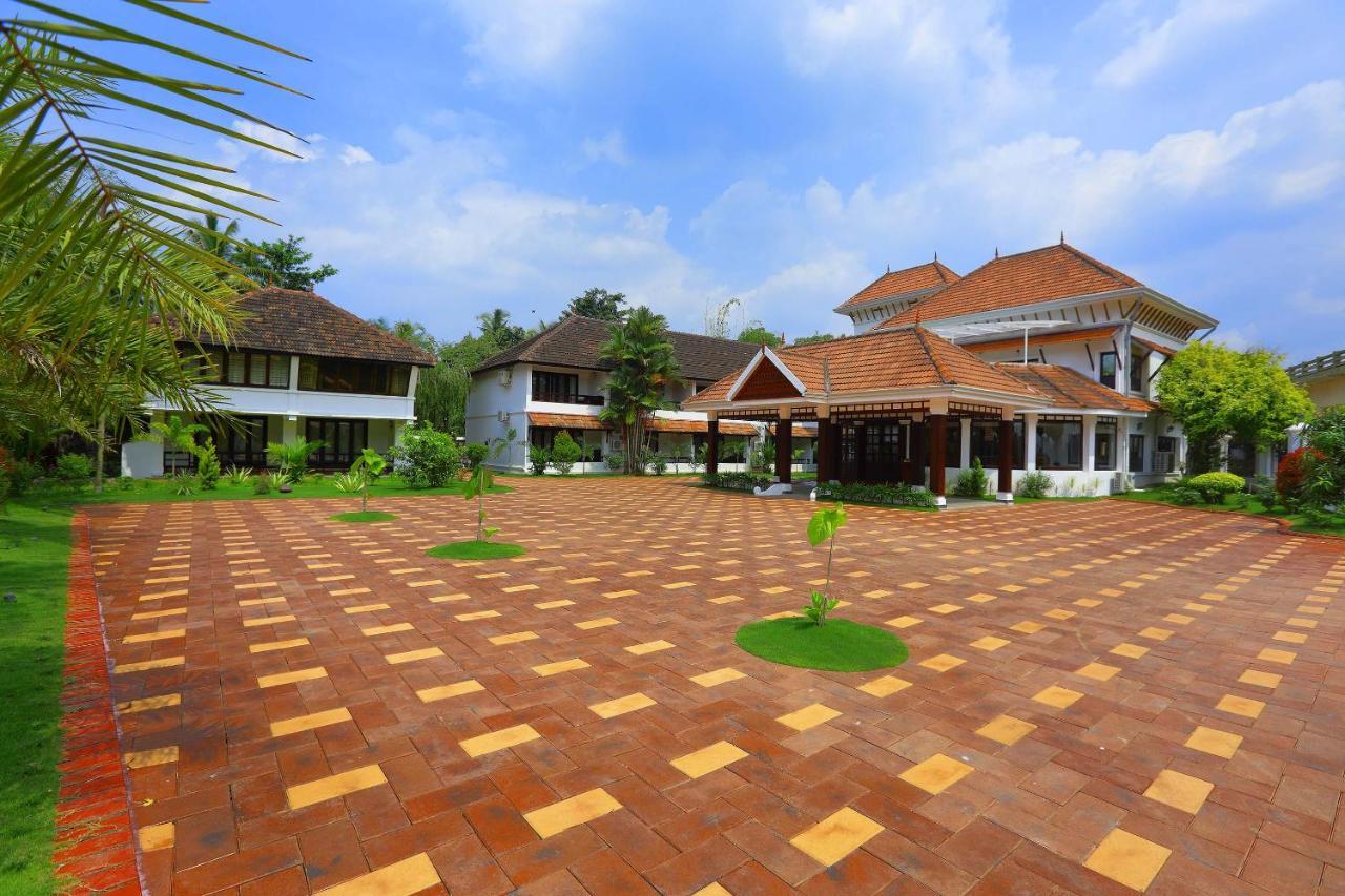 Nihara Resort And Spa Cochin Kochi Luaran gambar