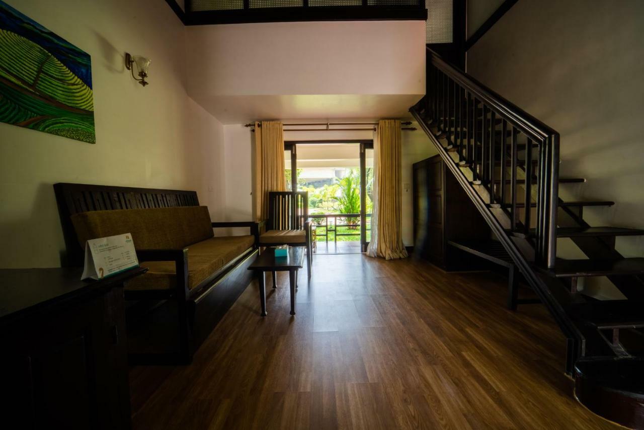 Nihara Resort And Spa Cochin Kochi Luaran gambar