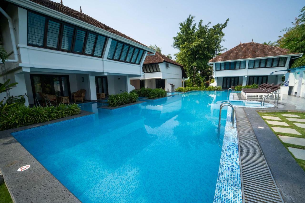 Nihara Resort And Spa Cochin Kochi Luaran gambar