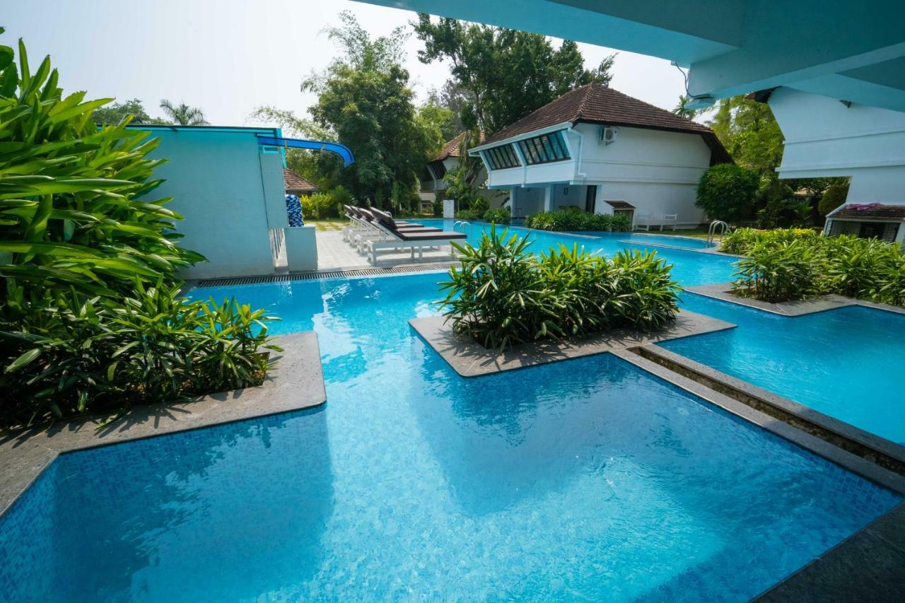 Nihara Resort And Spa Cochin Kochi Luaran gambar