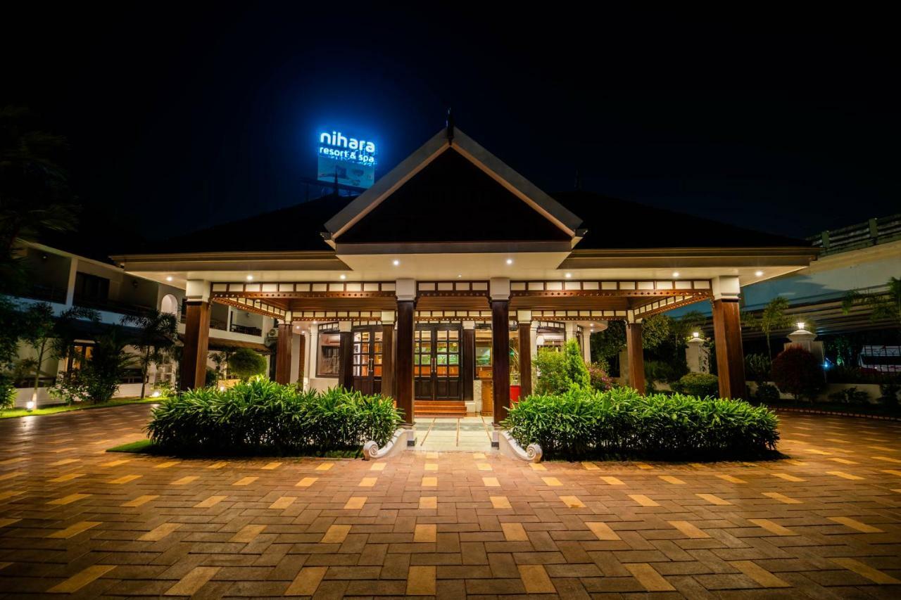 Nihara Resort And Spa Cochin Kochi Luaran gambar